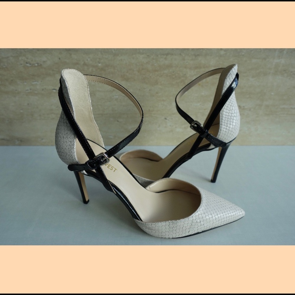 Nine West classic heels b&w subtle snakeskin